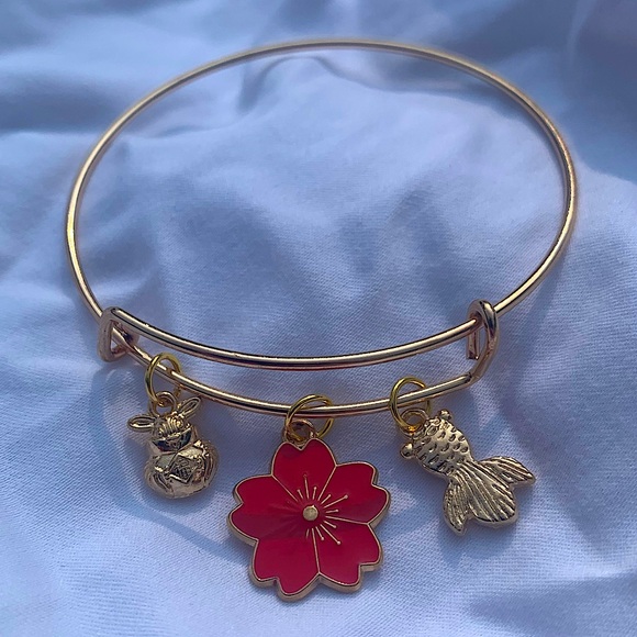 Brand New! Handmade! Adjustable Charm Bracelet - Picture 1 of 9